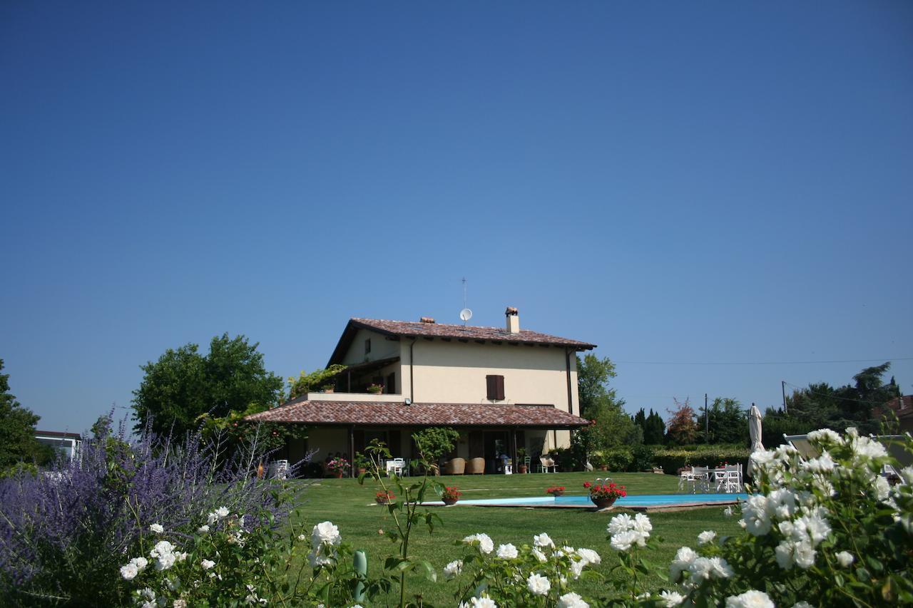 Casa Tentoni - Guest House Misano Adriatico Buitenkant foto